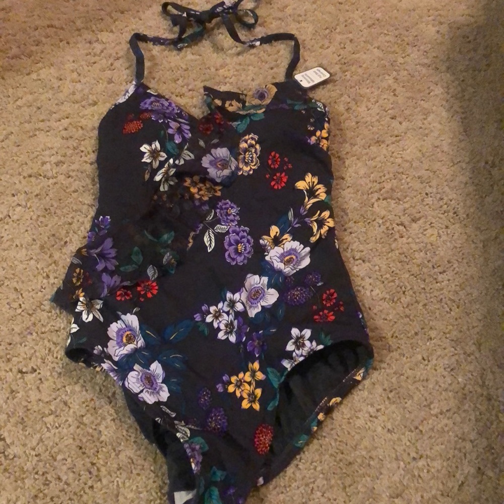Swim suit